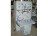 食用油定量灌裝機(jī) 10L食用油灌裝機(jī) 河南灌油機(jī)