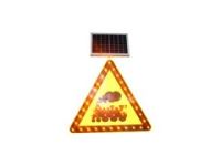太阳能标志牌交通安全标志牌安全交通标志牌