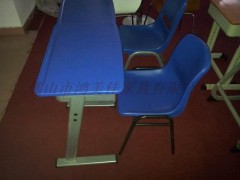 广东佛山鸿美佳厂家直销优质塑钢课桌椅