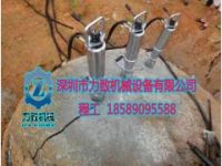 石場的石頭需要分裂用什么設(shè)備快速分裂