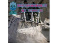 堅(jiān)硬的石頭打不動(dòng)用什么設(shè)備分裂巖石