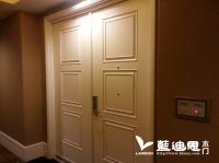 烤漆室內(nèi)門