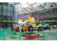 旋轉(zhuǎn)飛翔好玩的游樂設備狂車飛舞