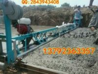 實現(xiàn)高振動高整平混凝土路面攤鋪機 框架式地面振動梁價格
