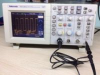 9.5新出售TDS1012C-SC示波器