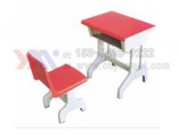 山西太原优美钢塑课桌椅厂家直销 供应钢塑课桌椅