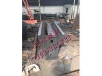 京偉預(yù)制防撞墻模具高速隔離墩模具生產(chǎn)廠家