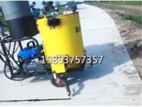 60L乳化瀝青膠灌縫機(jī) 手推式裂縫補(bǔ)逢機(jī)填縫機(jī)