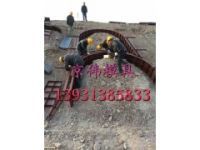 保定京偉高鐵路基拱形骨架護坡鋼模板模具預(yù)制拱形護坡模具廠家