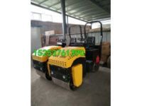 一噸震動(dòng)壓路機(jī) 全液壓駕駛型震動(dòng)碾廠家直銷
