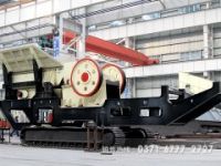 履帶移動(dòng)式破碎機(jī)在露天采礦場(chǎng)中的應(yīng)用MHM57