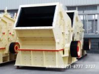 大型反擊式破碎機(jī)板錘壽命影響因素CQM57