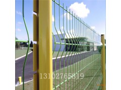 铁丝网围栏网 铁路护栏 铁丝防护网 框架护栏网 双边丝护栏网