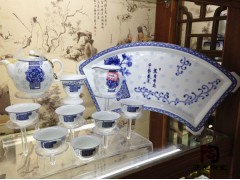 景德镇高档手绘礼品茶具批发，中秋节陶瓷茶具批发厂家
