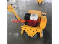 浩鴻震動(dòng)單輪壓路機(jī)的優(yōu)點(diǎn)