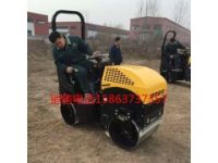 浩鴻震動雙輪壓土機江西現(xiàn)貨出售