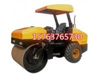 輪寬1.3米的壓實機型號 自走式4噸振動壓土機力量大