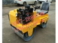 850座駕式壓路機(jī) 修路都在用的850小型座駕式壓路機(jī)