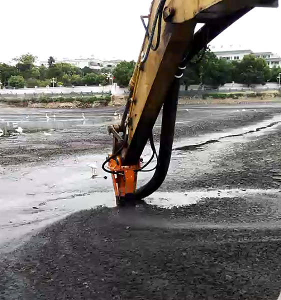  公园池塘清淤泥浆泵-液压污泥泵、挖机淤泥泵
