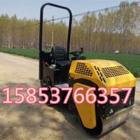 一噸全液壓壓路機(jī) (9)