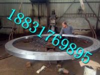 大型法蘭廠家卷制焊接割制